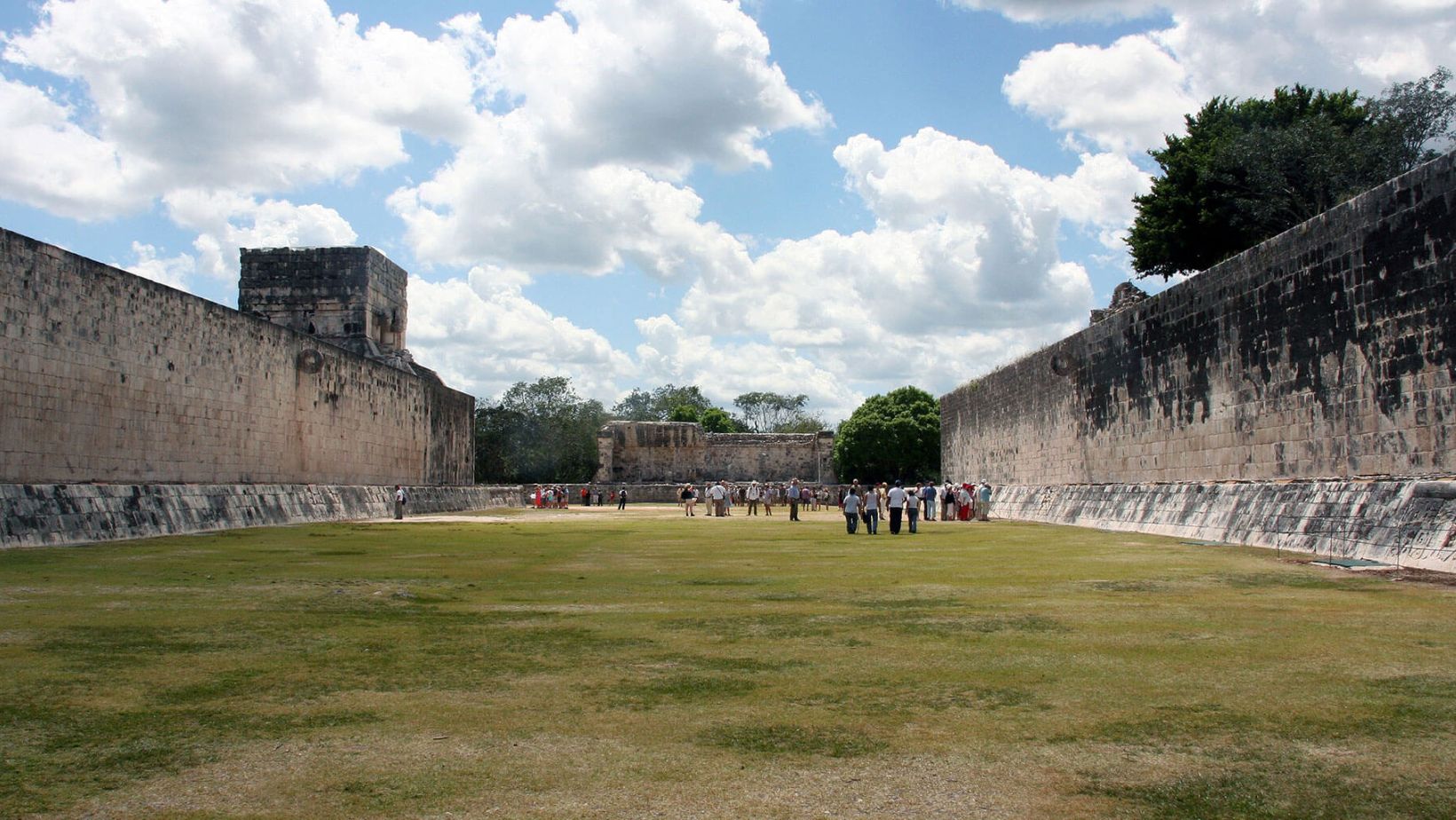 Mayan pyramids in Mexico